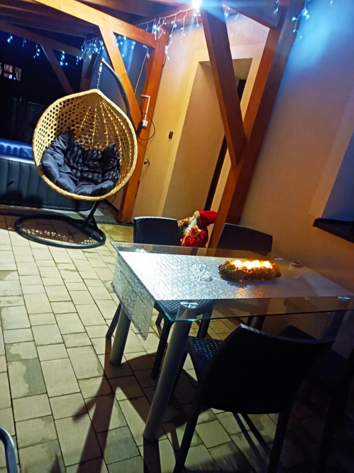 Dom Wakacyjny Gajowka Z Ogrodem Rzyki Exterior foto